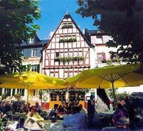 Mosel-Landhaus Hotel Oster Ediger-Eller Exteriör bild