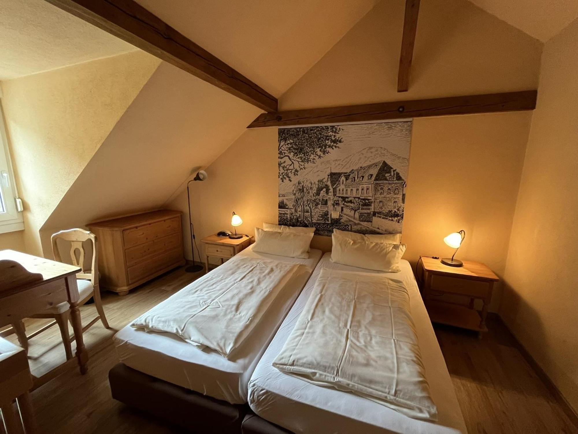 Mosel-Landhaus Hotel Oster Ediger-Eller Exteriör bild
